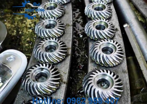 BÁNH RĂNG CÔN XOẮN BÁNH RĂNG CÔN XOẮN